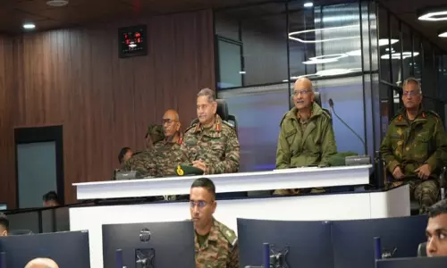 सेना प्रमुख जनरल उपेंद्र द्विवेदी ने वज्र, डैगर डिवीजनों की परिचालन तैयारियों की समीक्षा की