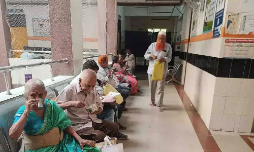 Telangana: खैरताबाद कर्मचारी स्वास्थ्य केंद्र में कर्मचारियों की कमी Telangana: खैरताबाद कर्मचारी स्वास्थ्य केंद्र में कर्मचारियों की कमी