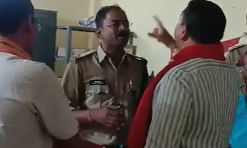पुलिस अधिकारी के झांसे में आ गए सटोरिए, 2 लाख रिश्वत देकर भी गए जेल