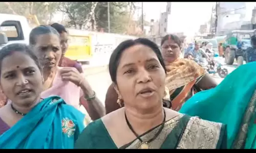 आमानाका में जलसंकट, महिलाओं ने ट्रैफिक रोकी