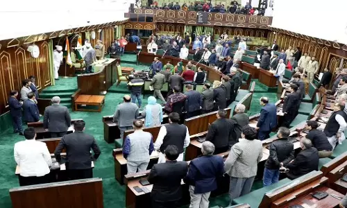 Jammu 2 भाजपा विधायकों ने धरना दिया Jammu 2 भाजपा विधायकों ने धरना दिया