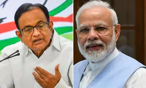 कांग्रेस की बैठक में वरिष्ठ नेता हुए बेहोश, तो पीएम मोदी ने स्वास्थ्य मंत्री को उत्तम चिकित्सा मुहैया कराने का दिया निर्देश कांग्रेस की बैठक में वरिष्ठ नेता हुए बेहोश, तो पीएम मोदी ने स्वास्थ्य मंत्री को उत्तम चिकित्सा मुहैया कराने का दिया निर्देश