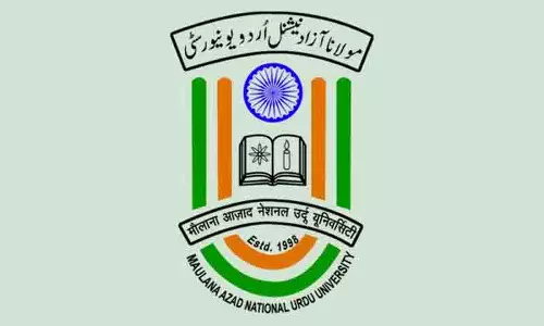 मौलाना आज़ाद नेशनल Urdu University के छात्रों ने वक्फ (संशोधन) अधिनियम के खिलाफ़ विरोध प्रदर्शन किया मौलाना आज़ाद नेशनल Urdu University के छात्रों ने वक्फ (संशोधन) अधिनियम के खिलाफ़ विरोध प्रदर्शन किया
