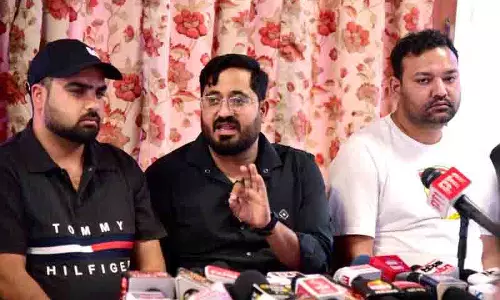SC के अधिवक्ताओं ने राज्य सरकार को अपना स्वयं का वक्फ बोर्ड बनाने का सुझाव दिया SC के अधिवक्ताओं ने राज्य सरकार को अपना स्वयं का वक्फ बोर्ड बनाने का सुझाव दिया