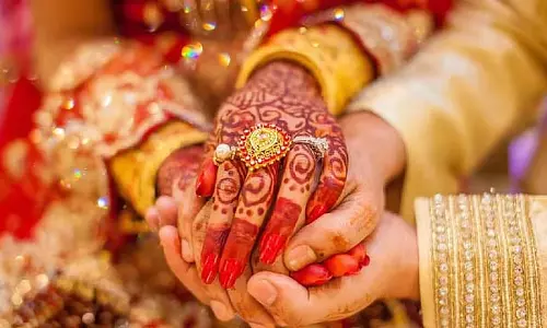 UP : मधु की माँ शादी से सिर्फ 9 दिन पहले अपने होने वाले दामाद के साथ भाग गई