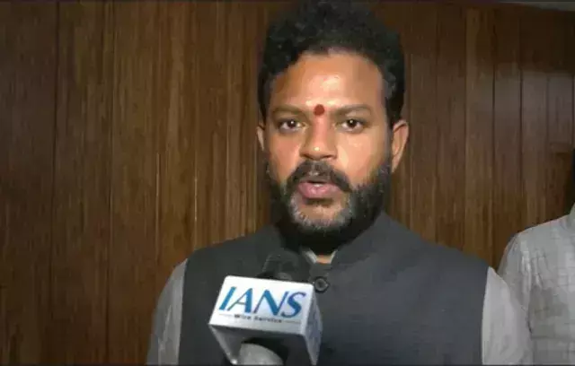 Delhi: महिंद्रा और एयरबस की भागीदारी से स्वदेशी निर्माण को बढ़ावा: नागरिक उड्डयन मंत्री