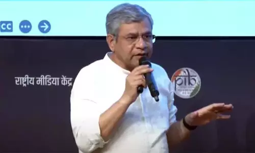 तिरुपति-पाकला-काटपाडी के बीच 104 किलोमीटर के दोहरीकरण कार्य को मंजूरी दे दी : केंद्रीय रेल मंत्री तिरुपति-पाकला-काटपाडी के बीच 104 किलोमीटर के दोहरीकरण कार्य को मंजूरी दे दी : केंद्रीय रेल मंत्री