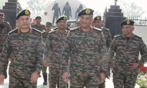 Jammu: सेना प्रमुख की नजर नियंत्रण रेखा पर तकनीकी सुधार पर