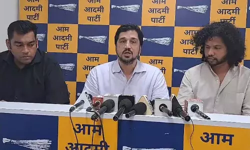 आम आदमी पार्टी ने Goa में मारवाड़ियों-रोज़गार पर प्रमोद सावंत की टिप्पणी की आलोचना की आम आदमी पार्टी ने Goa में मारवाड़ियों-रोज़गार पर प्रमोद सावंत की टिप्पणी की आलोचना की