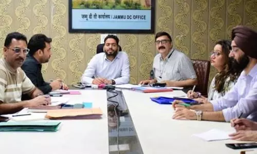 डीसी जम्मू ने PMAY के तहत हुई प्रगति की समीक्षा की डीसी जम्मू ने PMAY के तहत हुई प्रगति की समीक्षा की