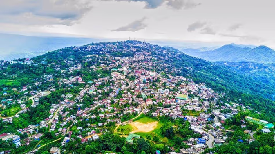 Mizoram का लुंगलेई लंबे समय से सूखे के बीच गंभीर जल संकट से जूझ रहा Mizoram का लुंगलेई लंबे समय से सूखे के बीच गंभीर जल संकट से जूझ रहा