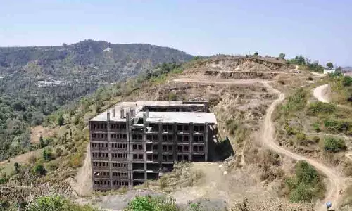 18 साल में 25 करोड़ रुपये खर्च, Shimla स्टेडियम परियोजना ठप 18 साल में 25 करोड़ रुपये खर्च, Shimla स्टेडियम परियोजना ठप