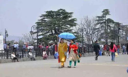 Himachal: अप्रैल का महीना शुरू, राज्य में गर्मी का प्रकोप बढ़ रहा