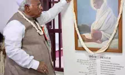Gujarat की विरासत, गांधी और सरदार पटेल के दृष्टिकोण को श्रद्धांजलि दी Gujarat की विरासत, गांधी और सरदार पटेल के दृष्टिकोण को श्रद्धांजलि दी
