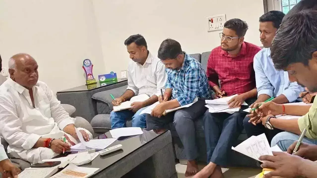 Telangana: गांवों में पेयजल की उपलब्धता सुनिश्चित करें: विधायक पवार