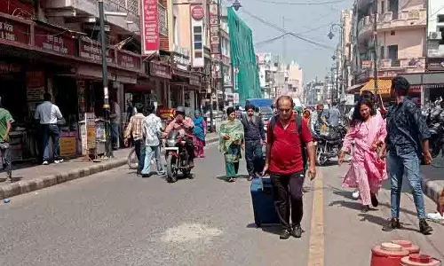 Golden Temple जाने वाले पर्यटकों को भुगतना पड़ रहा, नुकसान