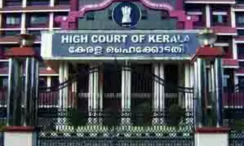 Kerala HC ने 1,000 करोड़ रुपये के CSR घोटाले में आनंद कुमार को जमानत देने से किया इनकार Kerala HC ने 1,000 करोड़ रुपये के CSR घोटाले में आनंद कुमार को जमानत देने से किया इनकार