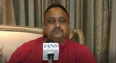 भाजपा सांसद प्रवीण खंडेलवाल का ममता बनर्जी पर निशाना, हर हाल में लागू होगा वक्फ कानून, कोई भ्रम में न रहे भाजपा सांसद प्रवीण खंडेलवाल का ममता बनर्जी पर निशाना, हर हाल में लागू होगा वक्फ कानून, कोई भ्रम में न रहे