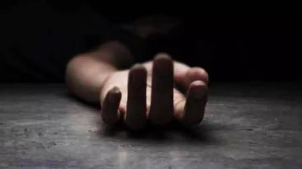 पूछताछ के दौरान व्यवसायी की अचानक मौत: परिवार ने पुलिस के खिलाफ शिकायत दर्ज कराई पूछताछ के दौरान व्यवसायी की अचानक मौत: परिवार ने पुलिस के खिलाफ शिकायत दर्ज कराई