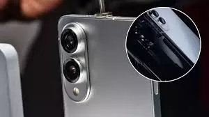Samsung Galaxy S25 Edge की लॉन्च से पहले लीक हुई कीमत, जानें फीचर्स Samsung Galaxy S25 Edge की लॉन्च से पहले लीक हुई कीमत, जानें फीचर्स