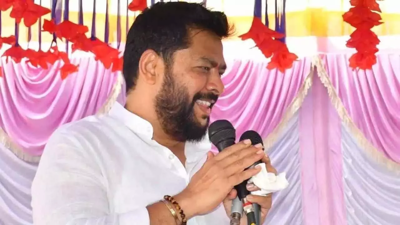 Karnataka: चेक बाउंस मामले में पूर्व मंत्री बी नागेंद्र को सजा Karnataka: चेक बाउंस मामले में पूर्व मंत्री बी नागेंद्र को सजा