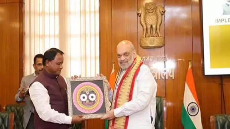 CM Majhi ने अमित शाह से मुलाकात की, ओडिशा सरकार की पहलों की जानकारी दी CM Majhi ने अमित शाह से मुलाकात की, ओडिशा सरकार की पहलों की जानकारी दी