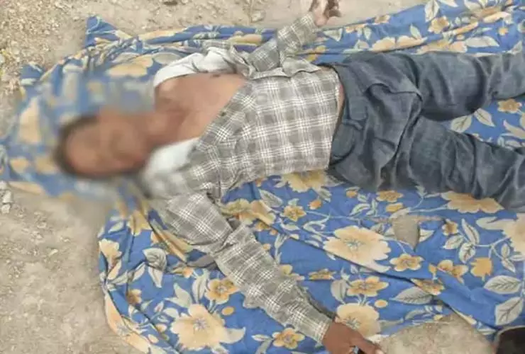 CG: टंकी में गिरने से मजदूर की मौत, जांच में जुटी पुलिस CG: टंकी में गिरने से मजदूर की मौत, जांच में जुटी पुलिस