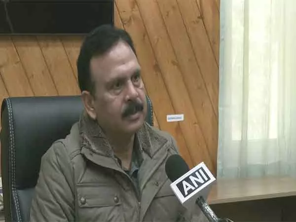 कंगना रनौत का बिजली बिल 1 लाख रुपये नहीं, इसमें बकाया और अधिक खपत शामिल है: HPSEBL MD कंगना रनौत का बिजली बिल 1 लाख रुपये नहीं, इसमें बकाया और अधिक खपत शामिल है: HPSEBL MD