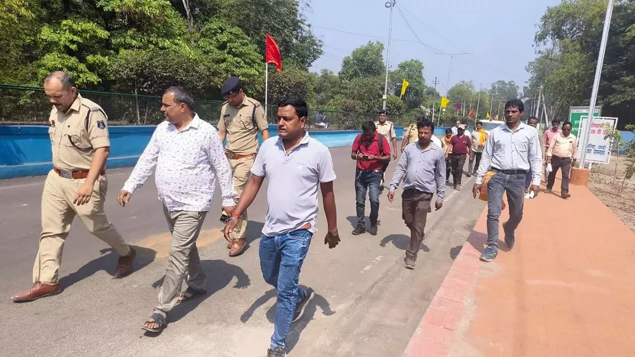 कोरबा में कई प्रदर्शनकारी गिरफ्तार, दौर पर पहुंचे है केंद्रीय मंत्री जी किशन रेड्डी कोरबा में कई प्रदर्शनकारी गिरफ्तार, दौर पर पहुंचे है केंद्रीय मंत्री जी किशन रेड्डी