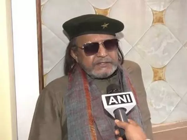 BJP के मिथुन चक्रवर्ती ने की ममता सरकार की आलोचना BJP के मिथुन चक्रवर्ती ने की ममता सरकार की आलोचना