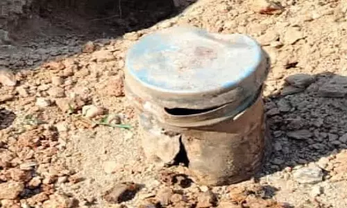 IED बम बरामद किए गए, NIA और CRPF ने किया साजिश को नाकाम