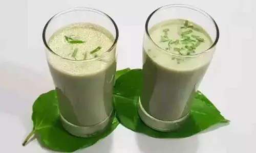 Instant Cool Drinks: गर्मी से राहत देने के लिए झटपट तैयार हो सकते हैं ये ठंडे पेय Instant Cool Drinks: गर्मी से राहत देने के लिए झटपट तैयार हो सकते हैं ये ठंडे पेय