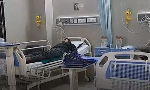 हीरा कारखाने के 150 कारीगरों की पानी पीने के बाद बिगड़ी तबीयत, पुलिस बोली सल्फास मिलाया गया