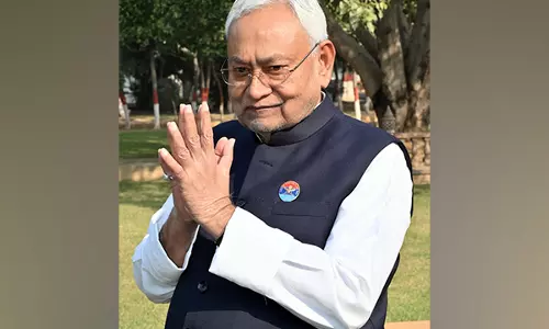 चार जिलों में बिजली गिरने से 13 लोगों की मौत, CM Nitish Kumar ने जताया शोक चार जिलों में बिजली गिरने से 13 लोगों की मौत, CM Nitish Kumar ने जताया शोक