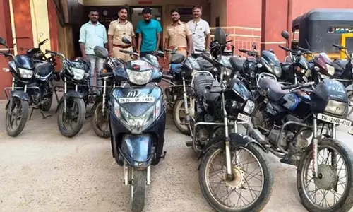 Tamil Nadu: ट्रेन से दोपहिया वाहन चुराने के आरोप में एक व्यक्ति गिरफ्तार, 34 वाहन जब्त