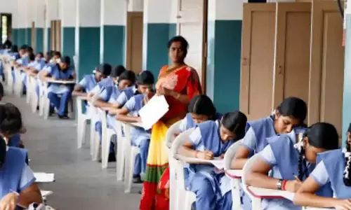 साक्षरता को बढ़ावा देने के लिए इंदौर में Ullas-Nav साक्षरता कार्यक्रम शुरू किया गया