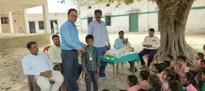 Ballia: मेहनत रंग लाई, मासूम चेहरों पर दिखी आत्मविश्वास की चमक