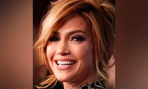 जेनिफर लोपेज दूसरी बार American Music Awards की मेजबानी करेंगी
