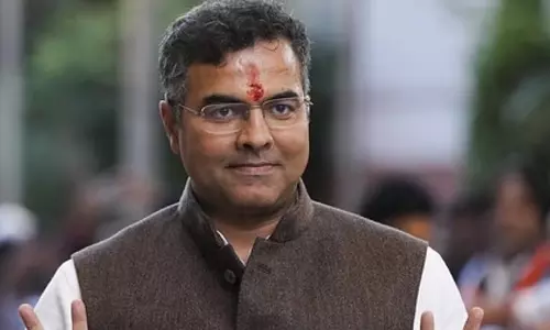 PWD मंत्री परवेश वर्मा: इस साल 600 किलोमीटर सड़क की मरम्मत होगी PWD मंत्री परवेश वर्मा: इस साल 600 किलोमीटर सड़क की मरम्मत होगी