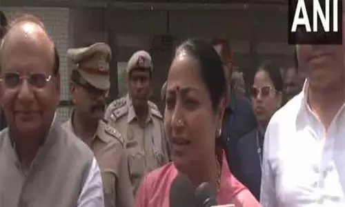 पूरक नालों का निरीक्षण करने के बाद CM Gupta ने कहा- दिल्ली सरकार लोगों के लिए काम करने के लिए प्रतिबद्ध है
