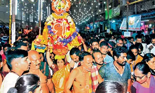 Odisha: ब्रह्मपुरा मां बुदी शांतानी ठकुरानी उत्सव मनाया गया Odisha: ब्रह्मपुरा मां बुदी शांतानी ठकुरानी उत्सव मनाया गया