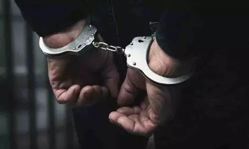 SOT ने ऑनलाइन सट्टेबाजी के लिए चार लोगों को गिरफ्तार किया
