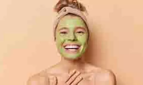 Skin Care: तुलसी के पत्तों से बने ये 5 फेस पैक गर्मियों में रखेंगे आपकी त्वचा का ख्याल, चमक उठेगा चेहरा Skin Care: तुलसी के पत्तों से बने ये 5 फेस पैक गर्मियों में रखेंगे आपकी त्वचा का ख्याल, चमक उठेगा चेहरा