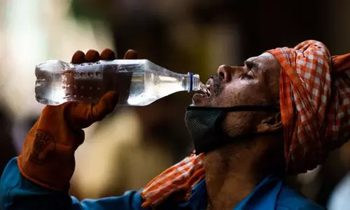 Kerala : जलवायु परिवर्तन से केरल का तापमान 1°C बढ़ेगा, वर्षा में 10% की वृद्धि होगी Kerala : जलवायु परिवर्तन से केरल का तापमान 1°C बढ़ेगा, वर्षा में 10% की वृद्धि होगी