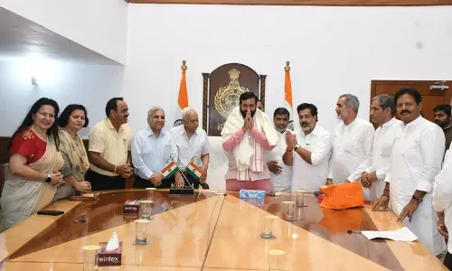 Haryana : सरकारी सहायता प्राप्त कॉलेजों को स्वीकृत शिक्षण, गैर-शिक्षण पदों को भरने की अनुमति Haryana : सरकारी सहायता प्राप्त कॉलेजों को स्वीकृत शिक्षण, गैर-शिक्षण पदों को भरने की अनुमति