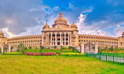 Karnataka: विधान सौध को शुल्क लेकर जनता के लिए खोला जाएगा