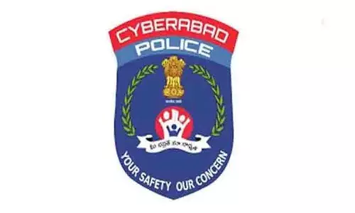 Cyberabad Police आयुक्त ने नौ निरीक्षकों का तबादला किया Cyberabad Police आयुक्त ने नौ निरीक्षकों का तबादला किया