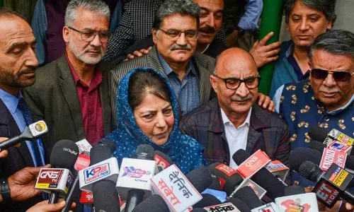 रिजिजू के विशेष स्वागत से अलगाव की भावना गहरी हुई: Mehbooba