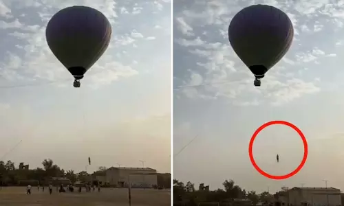 हॉट एयर बैलून की रस्सी में फंसा शख्स, 80 फीट की ऊंचाई से गिरकर दर्दनाक मौत हॉट एयर बैलून की रस्सी में फंसा शख्स, 80 फीट की ऊंचाई से गिरकर दर्दनाक मौत