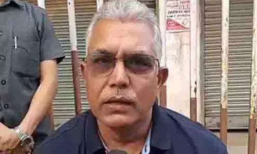 टीएमसी संकट में है, राज्य को बदनाम कर रही: BJP नेता दिलीप घोष टीएमसी संकट में है, राज्य को बदनाम कर रही: BJP नेता दिलीप घोष